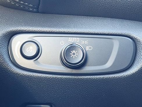 Used 2022 Chevrolet Blazer LT w/ Redline Edition image 21