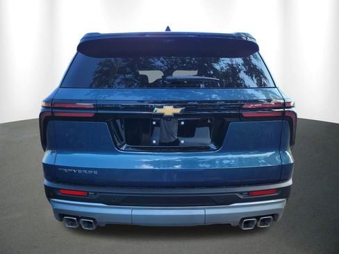 New 2026 Chevrolet Traverse LT w/ Driver Confidence Package image 7