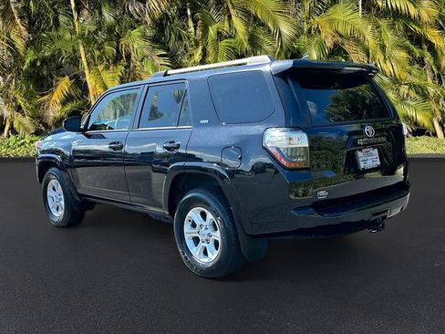 Used 2024 Toyota 4Runner SR5 image 7