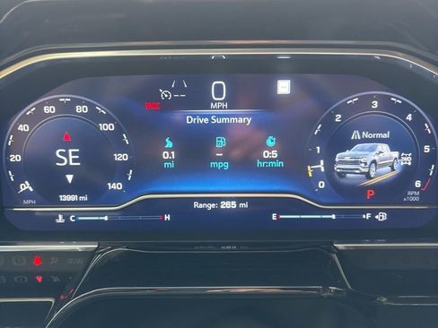 Used 2023 Chevrolet Silverado 1500 RST image 17