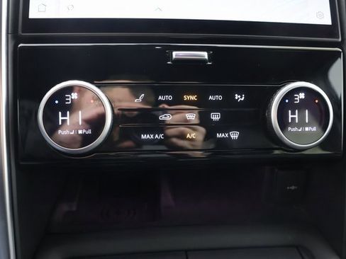 Used 2023 Land Rover Discovery S R-Dynamic image 15