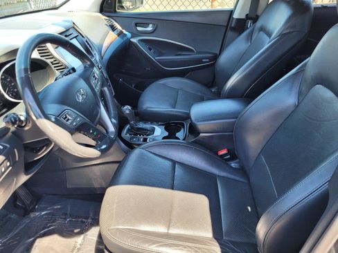 Used 2017 Hyundai Santa Fe Limited FWD image 20