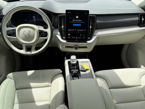 New 2026 Volvo XC90 B5 Ultra w/ Protection Package Premier AWD/4WD image 10