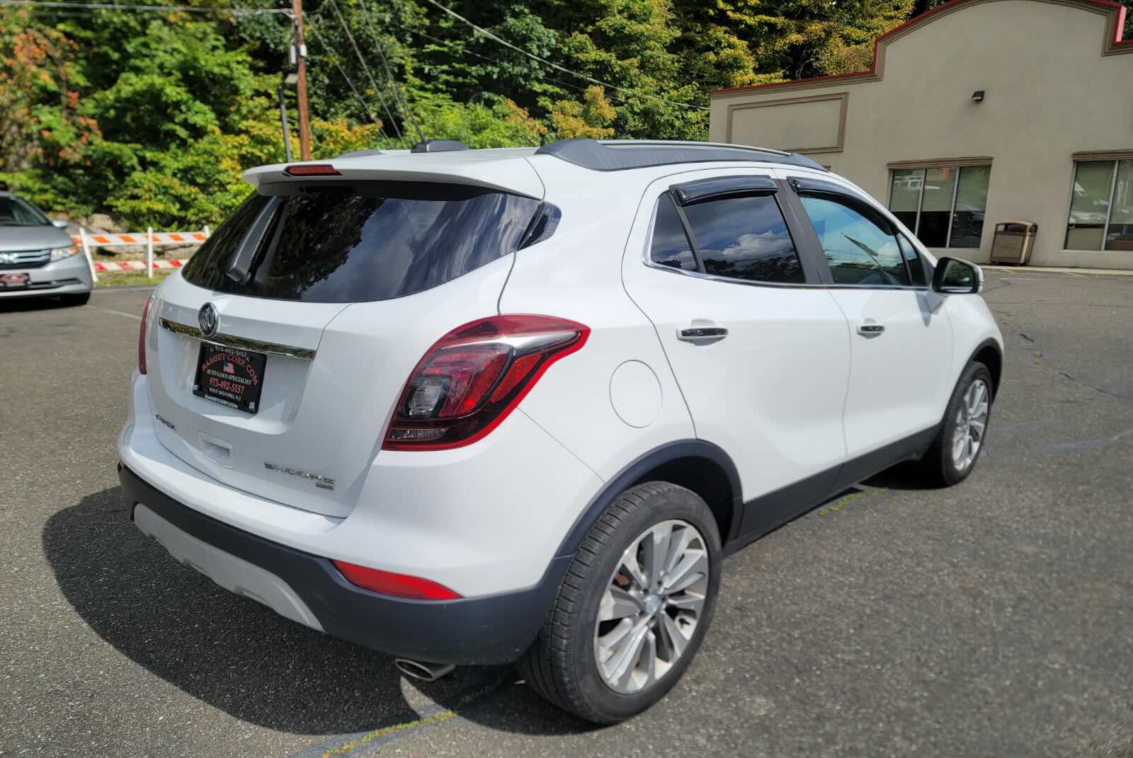 Used 2018 Buick Encore Preferred AWD/4WD image 4