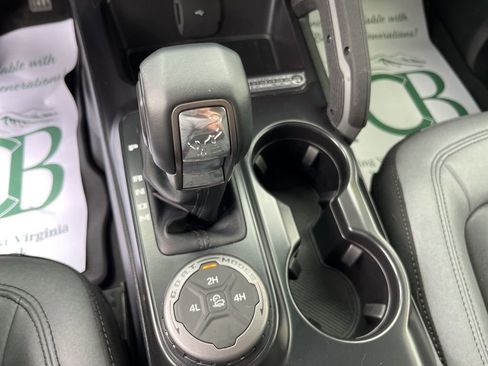 Used 2024 Ford Bronco Big Bend image 23