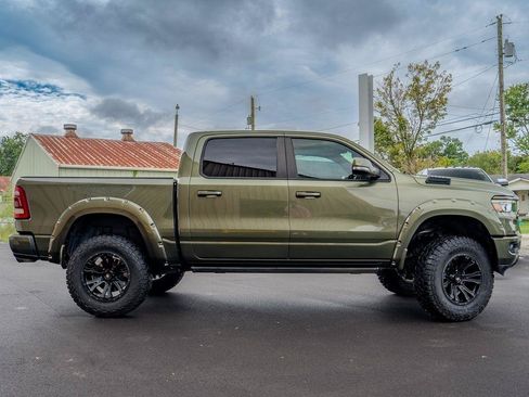 Used 2021 RAM 1500 Big Horn AWD/4WD image 2