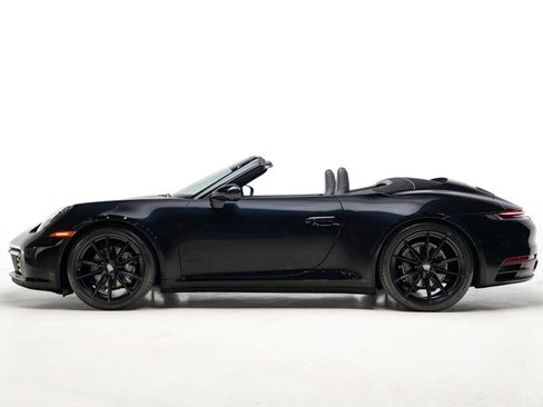 Used 2021 Porsche 911 Carrera image 11