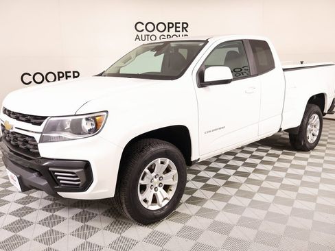 Used 2022 Chevrolet Colorado LT w/ Fleet Safety Package image 9