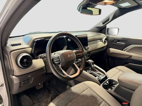 Certified 2024 Chevrolet Colorado ZR2 image 9