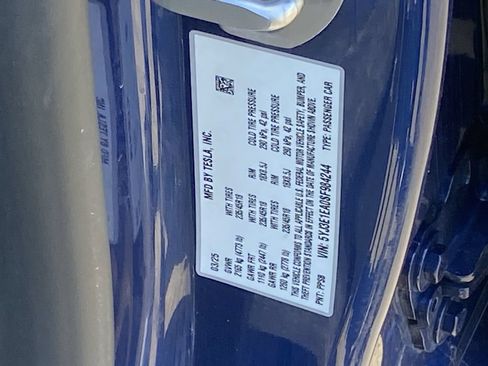 Used 2025 Tesla Model 3 Long Range RWD image 28