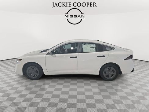 New 2026 Nissan Sentra S w/ Floor Mat Package FWD image 8