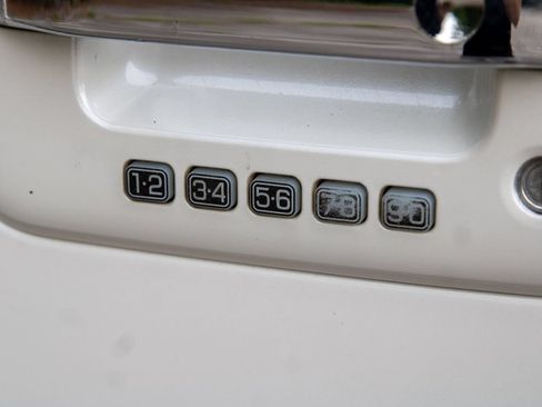 Used 2013 Ford F150 Platinum AWD/4WD image 47