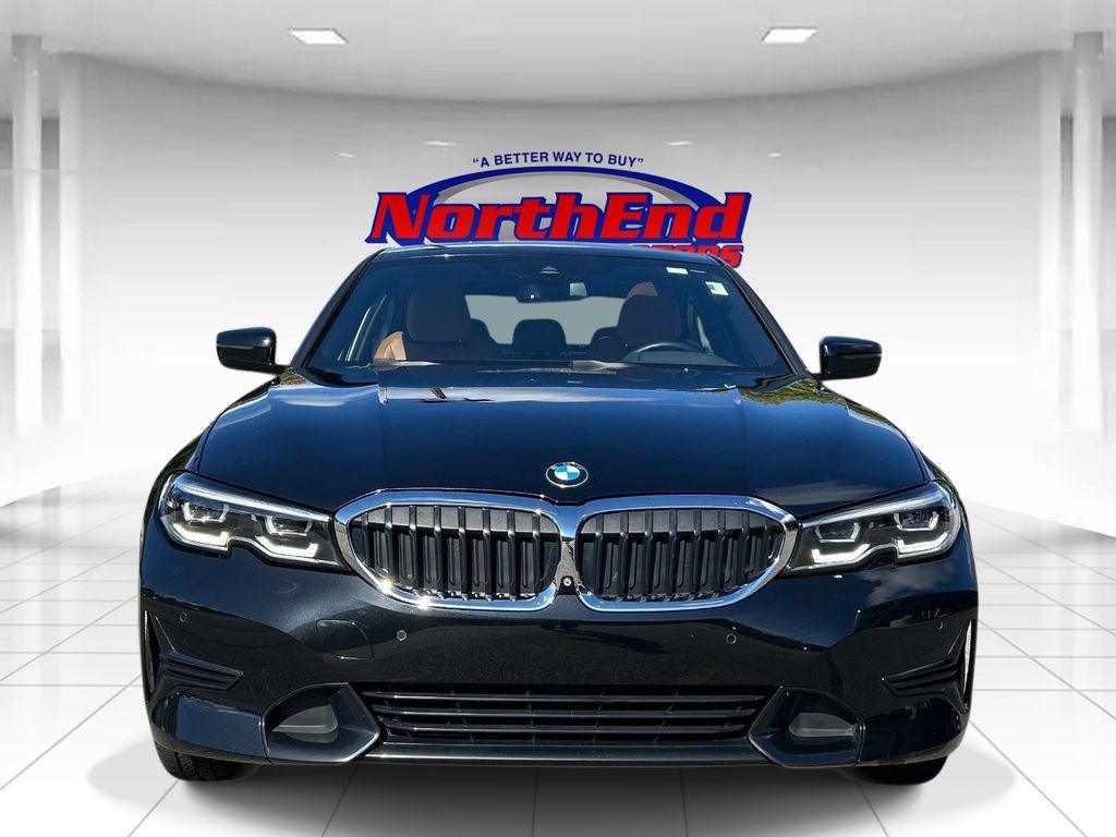 Used 2019 BMW 330i xDrive Sedan w/ Premium Package AWD/4WD image 8