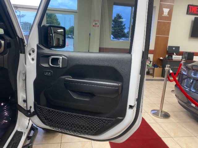 Used 2021 Jeep Gladiator Sport AWD/4WD image 15