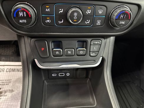 Used 2019 GMC Terrain Denali w/ Driver Alert Package II image 32