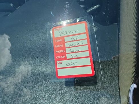 Used 2019 Hyundai Tucson SEL w/ Cargo Package FWD image 9