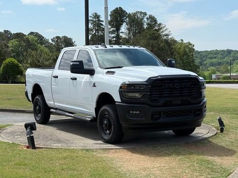 New 2026 RAM 2500 Tradesman AWD/4WD image 9