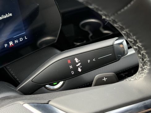 New 2026 Chevrolet Equinox LT w/ Safety and Technology Package image 30