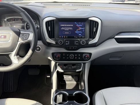 Used 2023 GMC Terrain SLT w/ Infotainment Package II FWD image 16