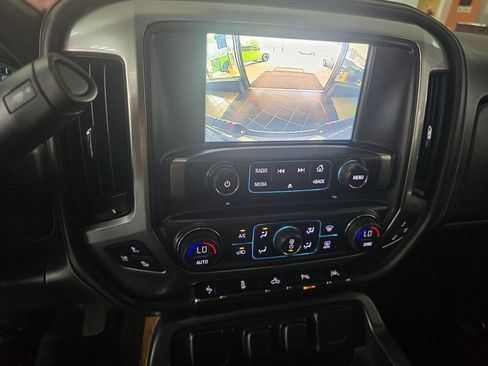 Used 2017 Chevrolet Silverado 1500 LTZ w/ Sport Package AWD/4WD image 21