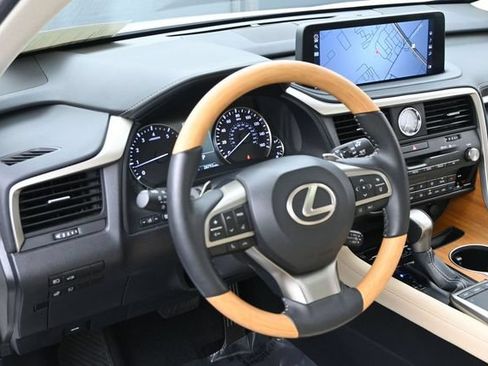 Certified 2022 Lexus RX 350 FWD w/ Premium Package image 22