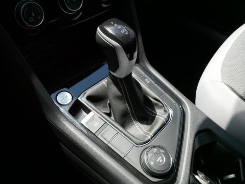 Certified 2023 Volkswagen Taos S AWD/4WD image 24