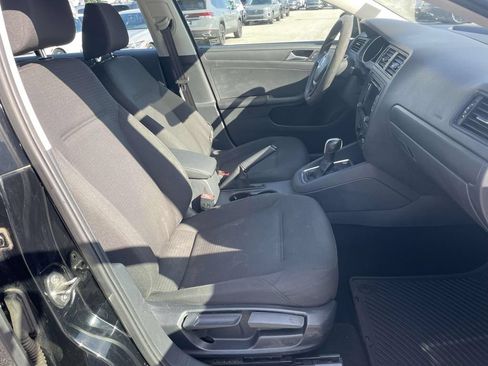 Used 2015 Volkswagen Jetta S FWD image 10