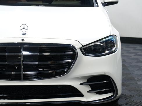 Used 2021 Mercedes-Benz S 580 4MATIC Sedan image 10