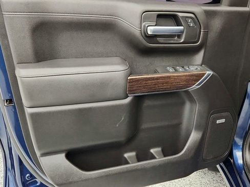 Used 2020 GMC Sierra 1500 Elevation w/ Elevation Value Package image 10