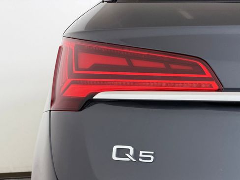 Used 2021 Audi Q5 Prestige AWD/4WD image 13