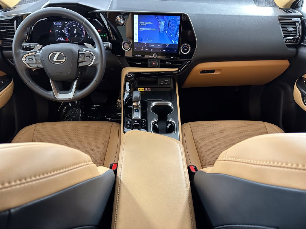 Used 2025 Lexus NX 350 AWD w/ Accessory Package (2T) image 4