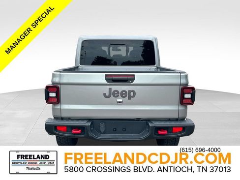Used 2020 Jeep Gladiator Rubicon AWD/4WD image 4