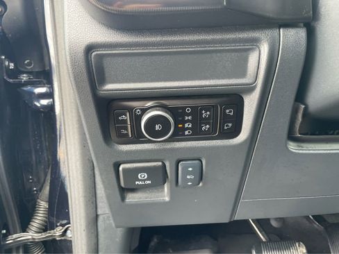 Used 2025 Ford F150 Raptor w/ Equipment Group 803A Raptor R AWD/4WD image 13