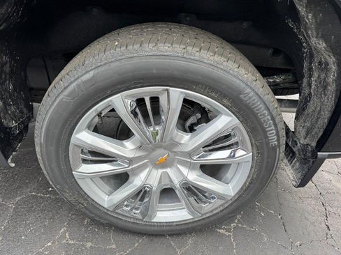 New 2026 Chevrolet Silverado 1500 High Country AWD/4WD image 6