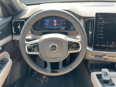 New 2026 Volvo XC90 T8 Plus w/ Protection Package Premier image 25