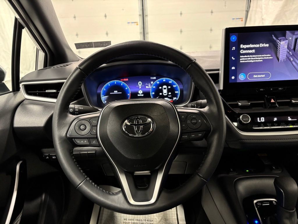 Used 2026 Toyota Corolla XSE FWD image 18