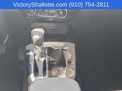 Used 2026 Chevrolet Trax ACTIV w/ Sunroof Package FWD image 6