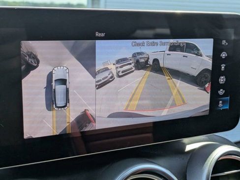 Used 2022 Mercedes-Benz GLC 300 4MATIC w/ AMG Line image 19