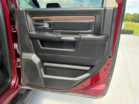 Used 2016 RAM 2500 Laramie w/ Sport Appearance Group AWD/4WD image 14