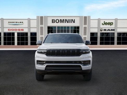 New 2025 Jeep Grand Wagoneer Series III image 6