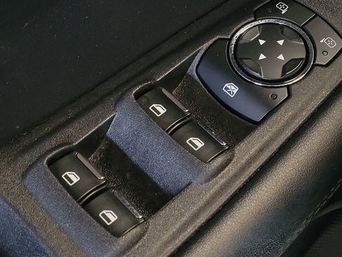 Used 2024 Ford Edge SEL image 27