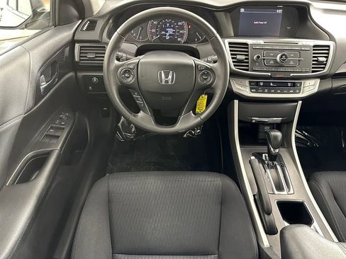 Used 2015 Honda Accord Sport image 25