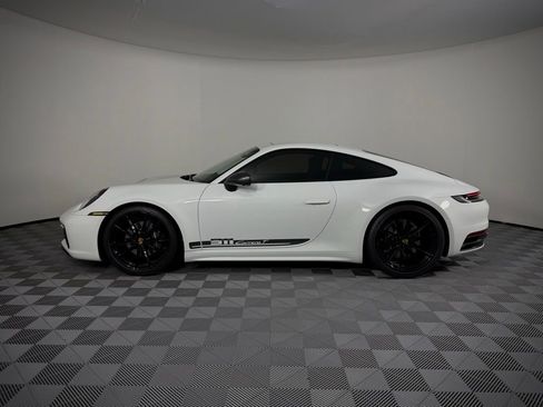 Certified 2024 Porsche 911 Carrera T image 2