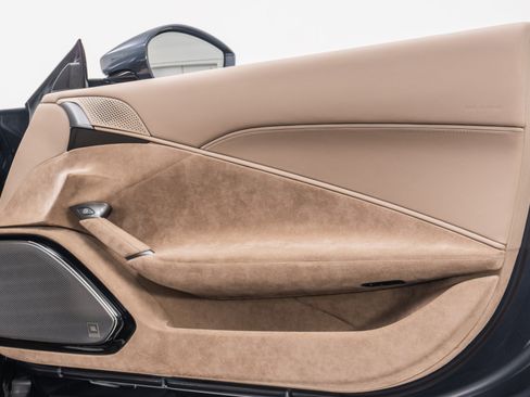 Used 2025 Ferrari Roma Spider RWD image 45
