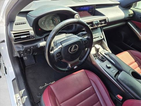 Used 2018 Lexus IS 300 F Sport RWD image 9