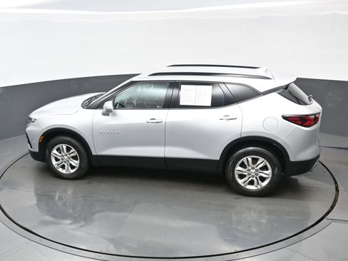 Used 2020 Chevrolet Blazer LT image 37