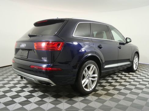 Used 2018 Audi Q7 3.0T Prestige w/ Prestige Package AWD/4WD image 3