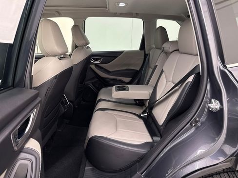 Used 2023 Subaru Forester Limited image 25
