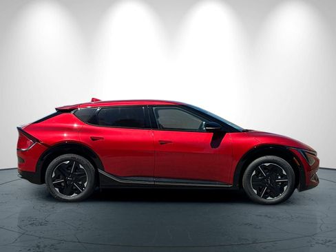 New 2025 Kia EV6 Wind image 3