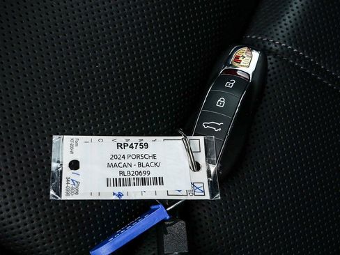 Certified 2024 Porsche Macan AWD w/ Premium Plus Package image 42